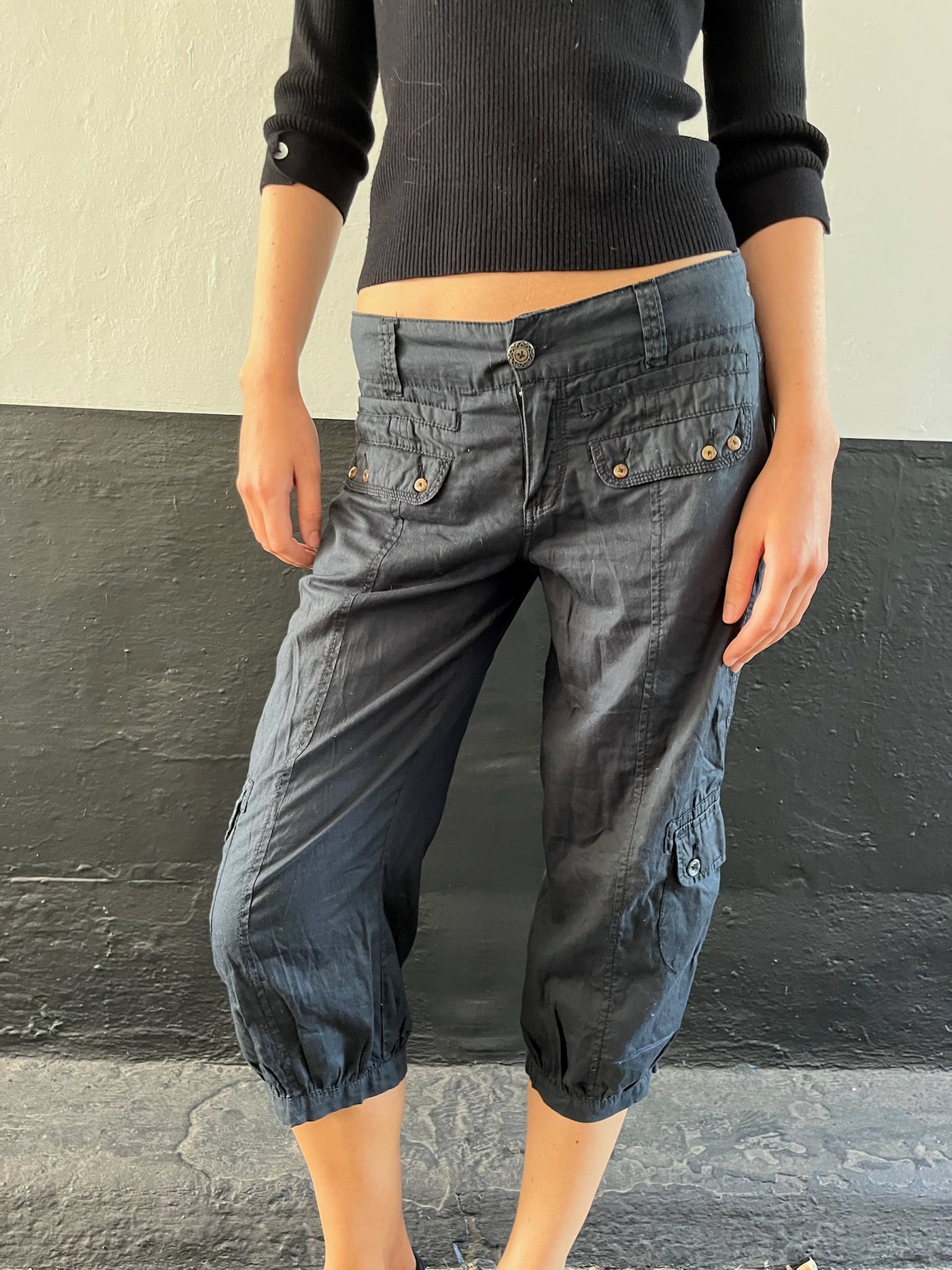 Navy 90s Capri Trousers