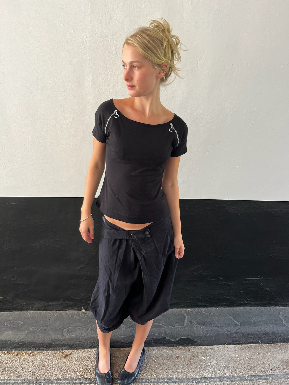 Black Top With Grey Zipper